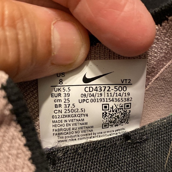 NIKE React size 8 - Picture 9 of 10